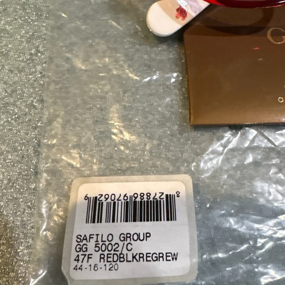 Gucci Kids Red Glasses - Picture 2 of 5